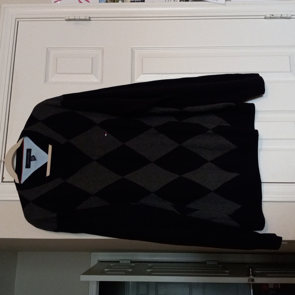 Tommy Hilfiger Argyle Pattern Sweater